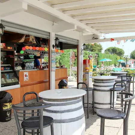Holiday home Locazione Turistica Camping Classe - Ldd103 Ravenna